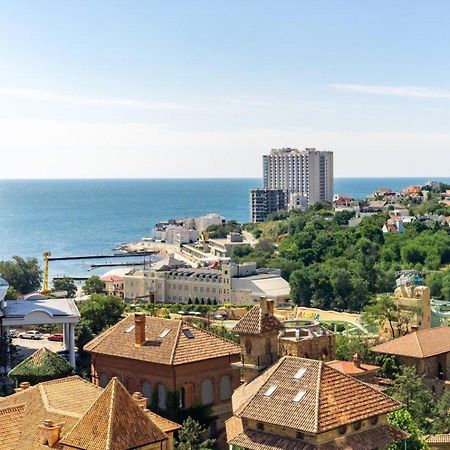 Gagarin Plaza Design Apartment Odessa Ngoại thất bức ảnh